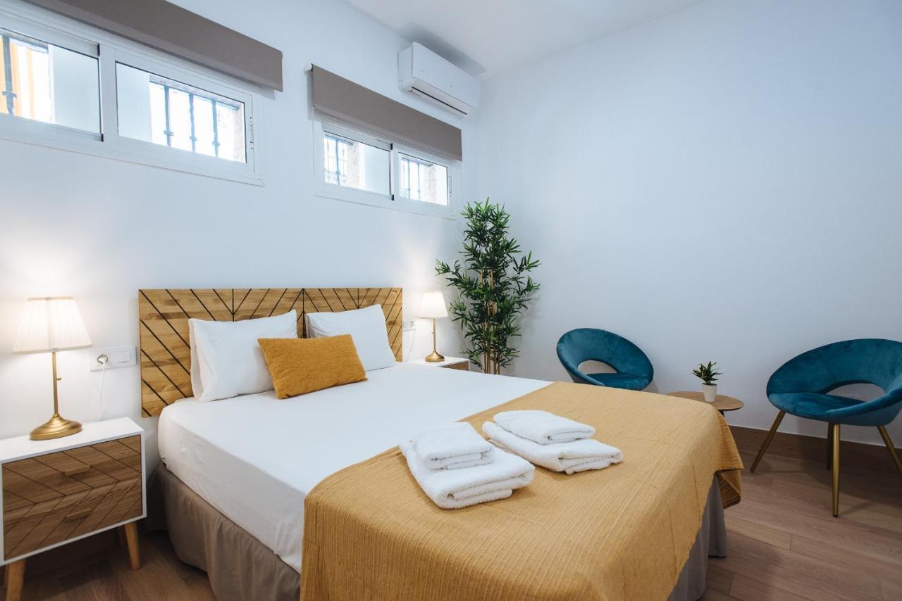 Hostly Rbh0 Modern Apartment Севилья Экстерьер фото